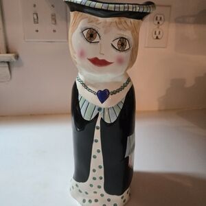 Bella Casa Susan Paley "Millie"Ceramic Lady Vase by Ganz- Black and White